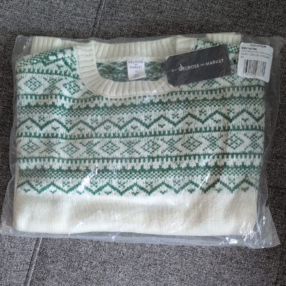 Melrose and Market Ivory and Forest Green Knit Sweater